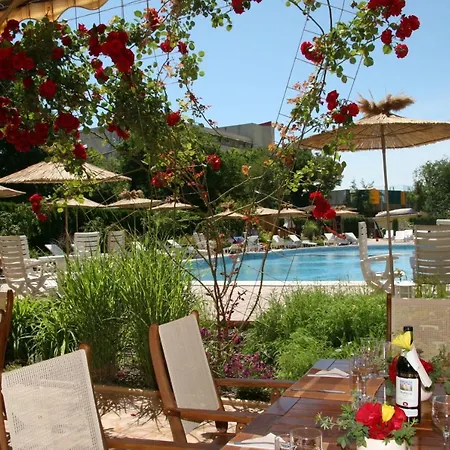Joya Park Хотел 4*