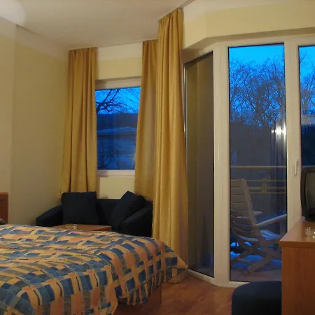 Ξενοδοχείο Joya Park 4*