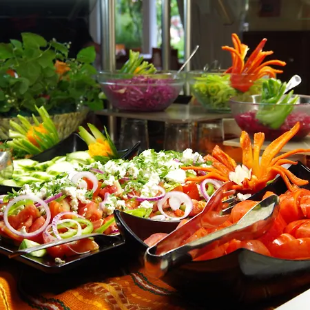 Joya Park Golden Sands